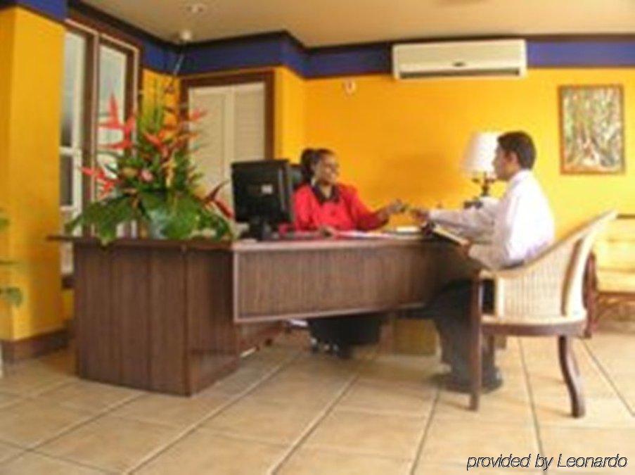 Cara Lodge Hotel Georgetown Interior foto